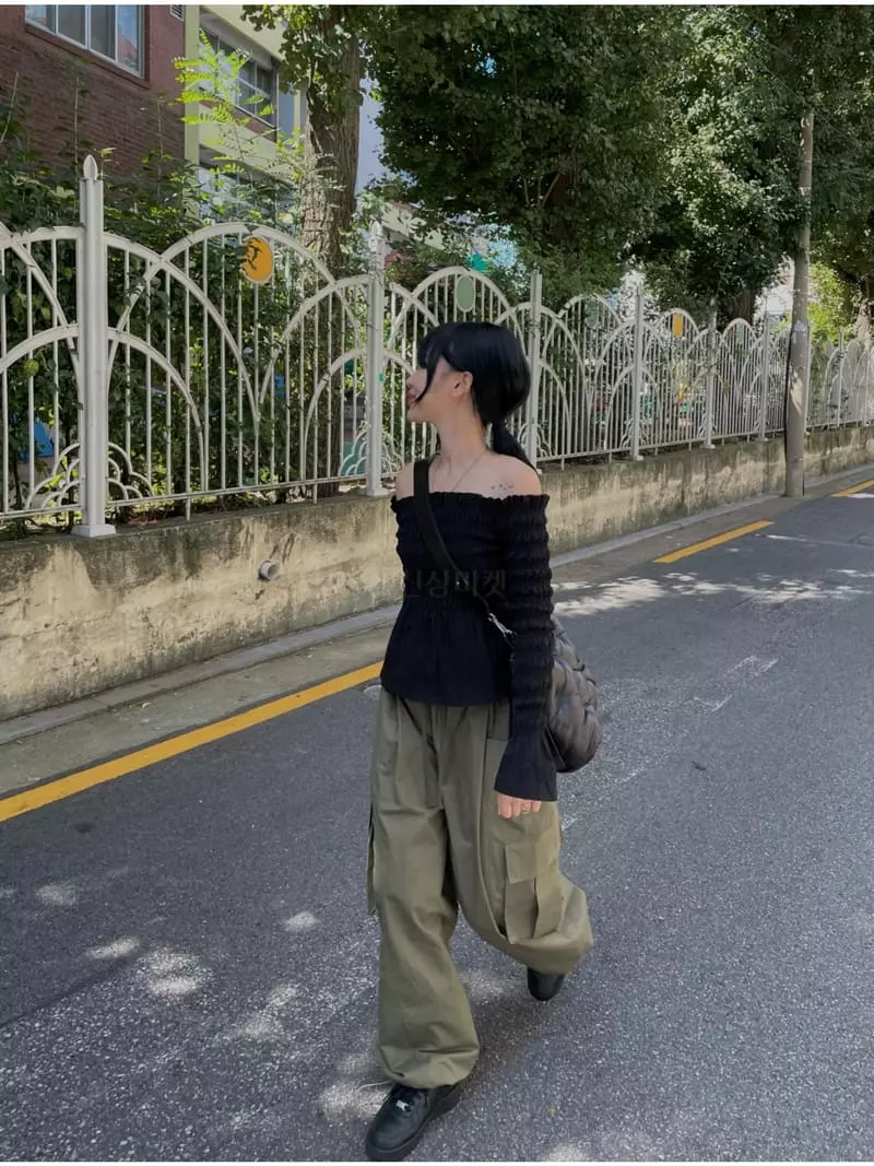 Buckle - Korean Women Fashion - #momslook - Cargo Pants - 4