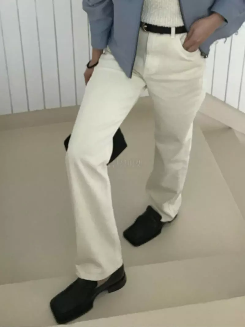 Charlotte - Korean Women Fashion - #womensfashion - 901 Color Jeans - 4