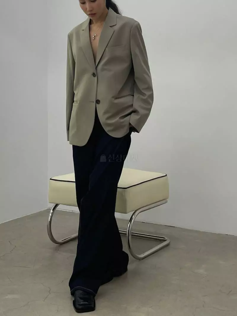 Charlotte - Korean Women Fashion - #momslook - Humi Jakcet - 8