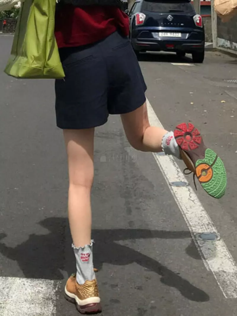 Charlotte - Korean Women Fashion - #momslook - Check Shorts - 10