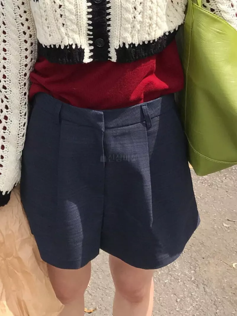 Charlotte - Korean Women Fashion - #momslook - Check Shorts - 11