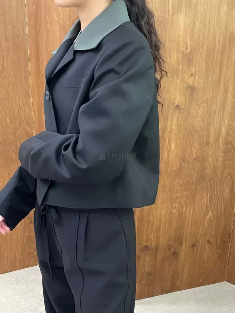 Charlotte - Korean Women Fashion - #pursuepretty - Color Crop Jacket - 10