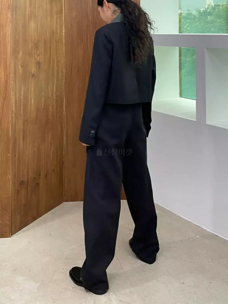 Charlotte - Korean Women Fashion - #restrostyle - Strap Pants - 3