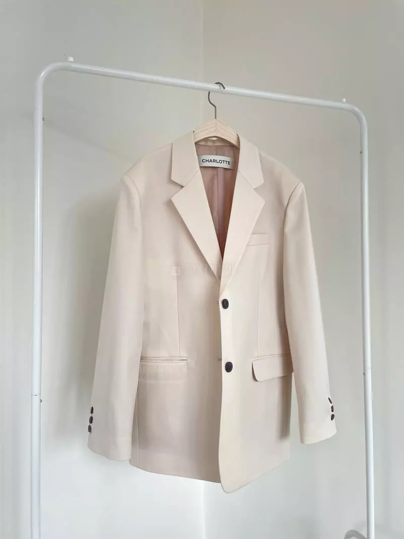Charlotte - Korean Women Fashion - #vintageinspired - Boxy Over Jacket - 4