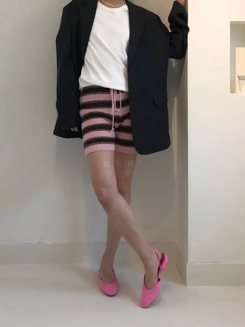 Charlotte - Korean Women Fashion - #womensfashion - Knit Shorts - 2