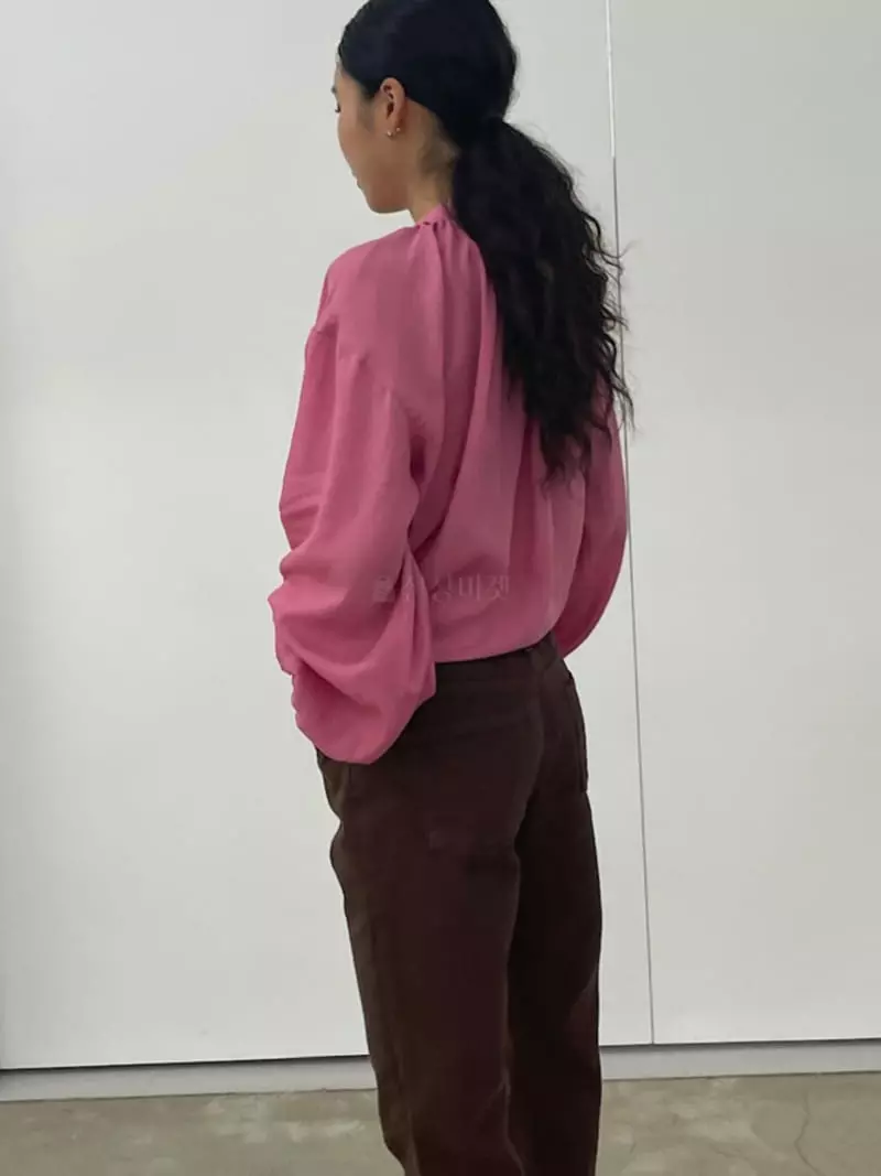 Charlotte - Korean Women Fashion - #womensfashion - V Shirring Blouse - 7