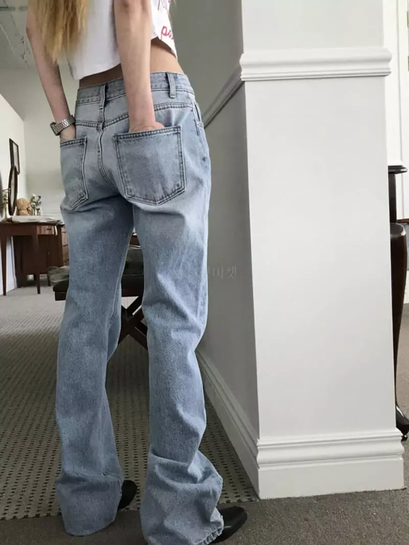 Charlotte - Korean Women Fashion - #womensfashion - 925 Bootscut Jeans - 2