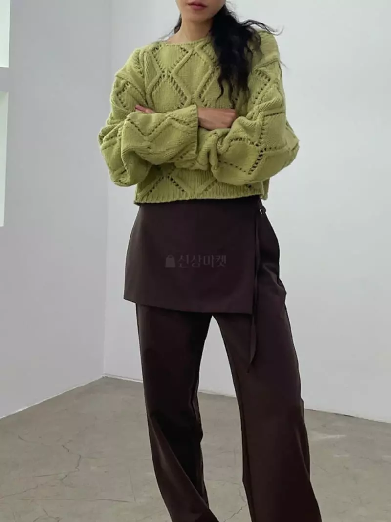 Charlotte - Korean Women Fashion - #womensfashion - Crop Knit Tee - 2