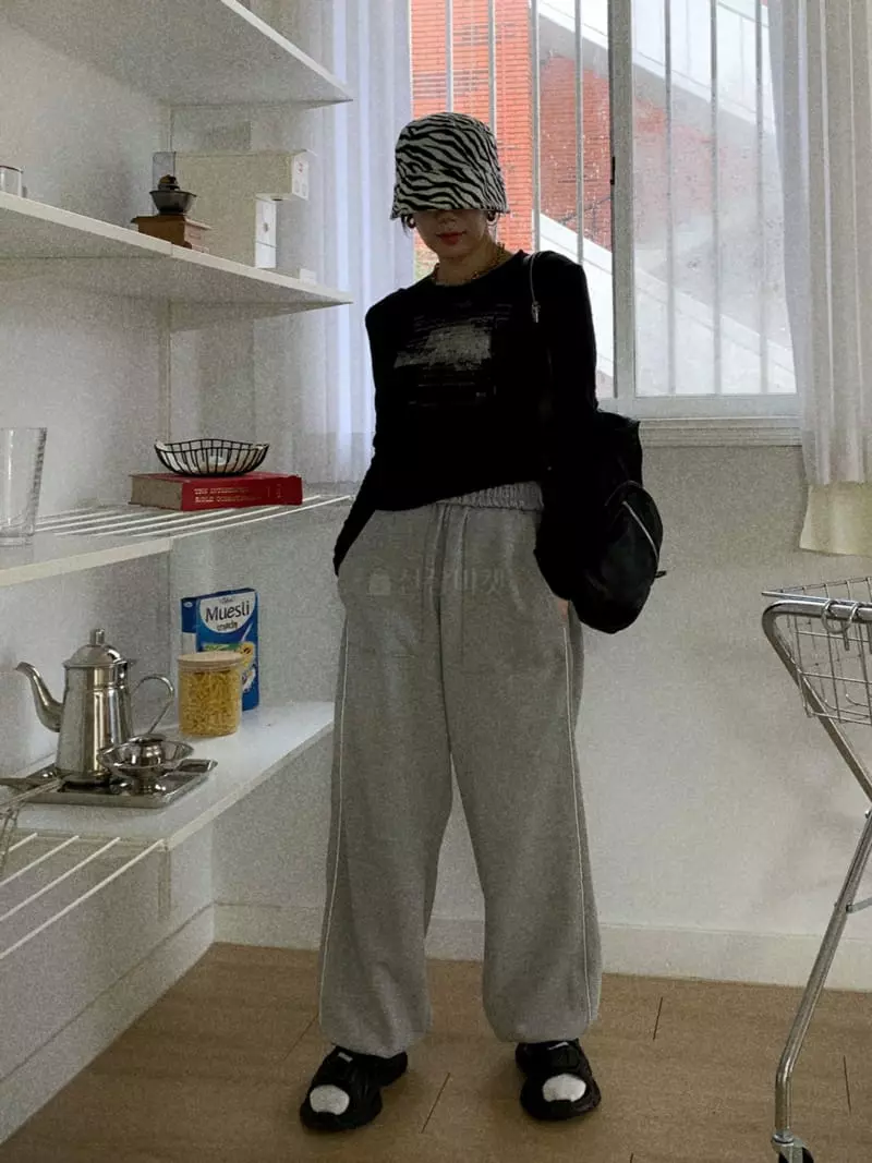 Clode - Korean Women Fashion - #womensfashion - Pping Fleece Pants - 4
