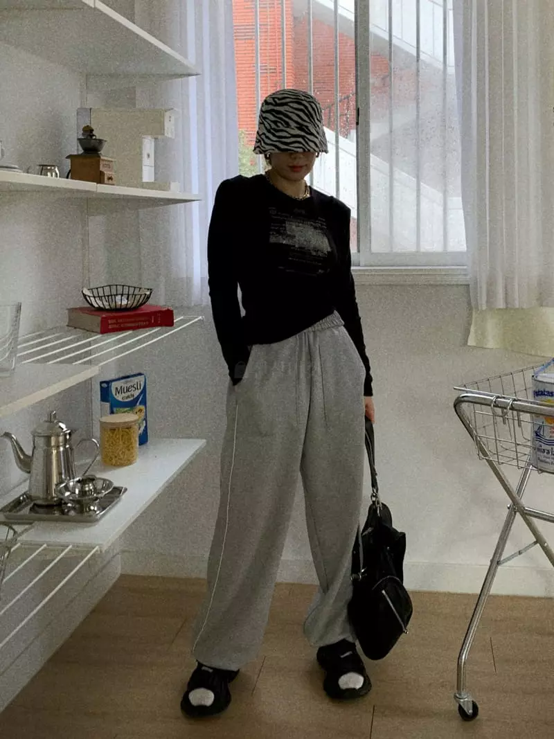 Clode - Korean Women Fashion - #womensfashion - Pping Fleece Pants - 3