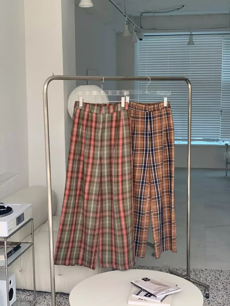 Clode - Korean Women Fashion - #womensfashion - Fleece Check Pants - 11