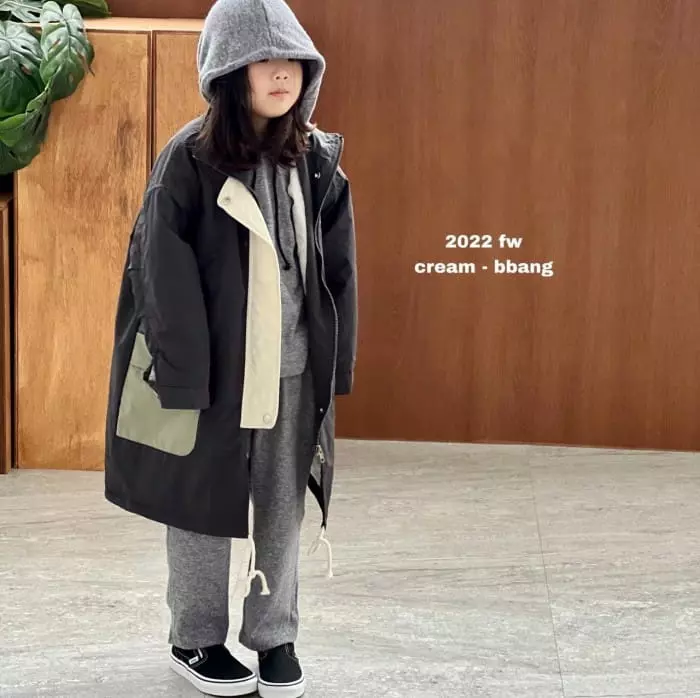 Cream Bbang - Korean Children Fashion - #kidsstore - Point Pocket Long Field Jacket - 2