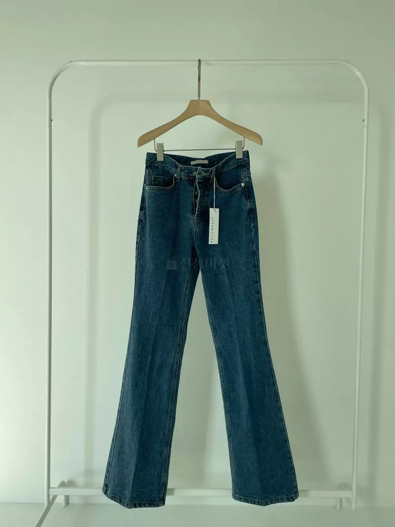 Creamvilla - Korean Women Fashion - #womensfashion - Button Fly Jeans - 6