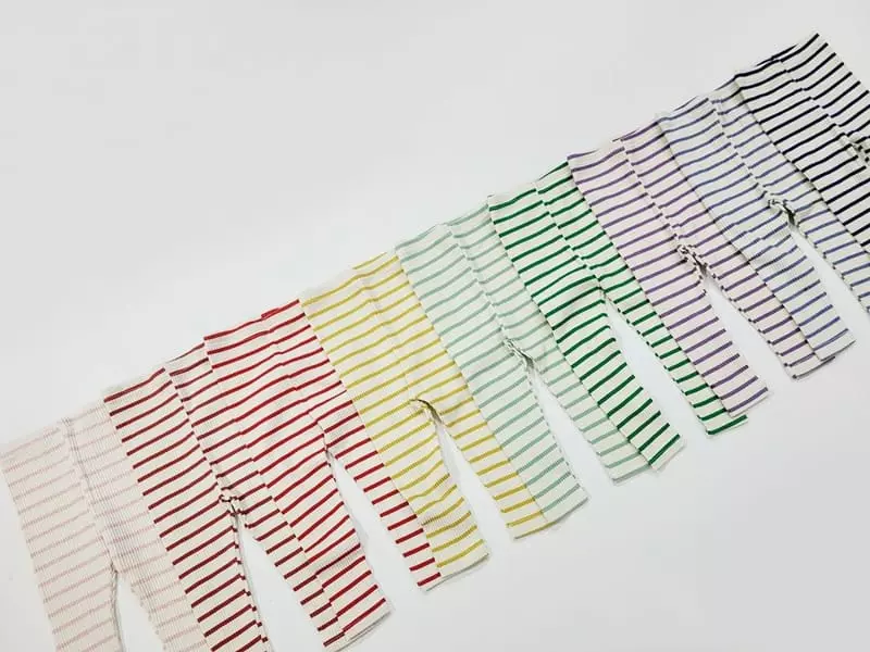 Daily Daily - Korean Children Fashion - #kidsshorts - Kid Dan Dan Line Leggings - 3