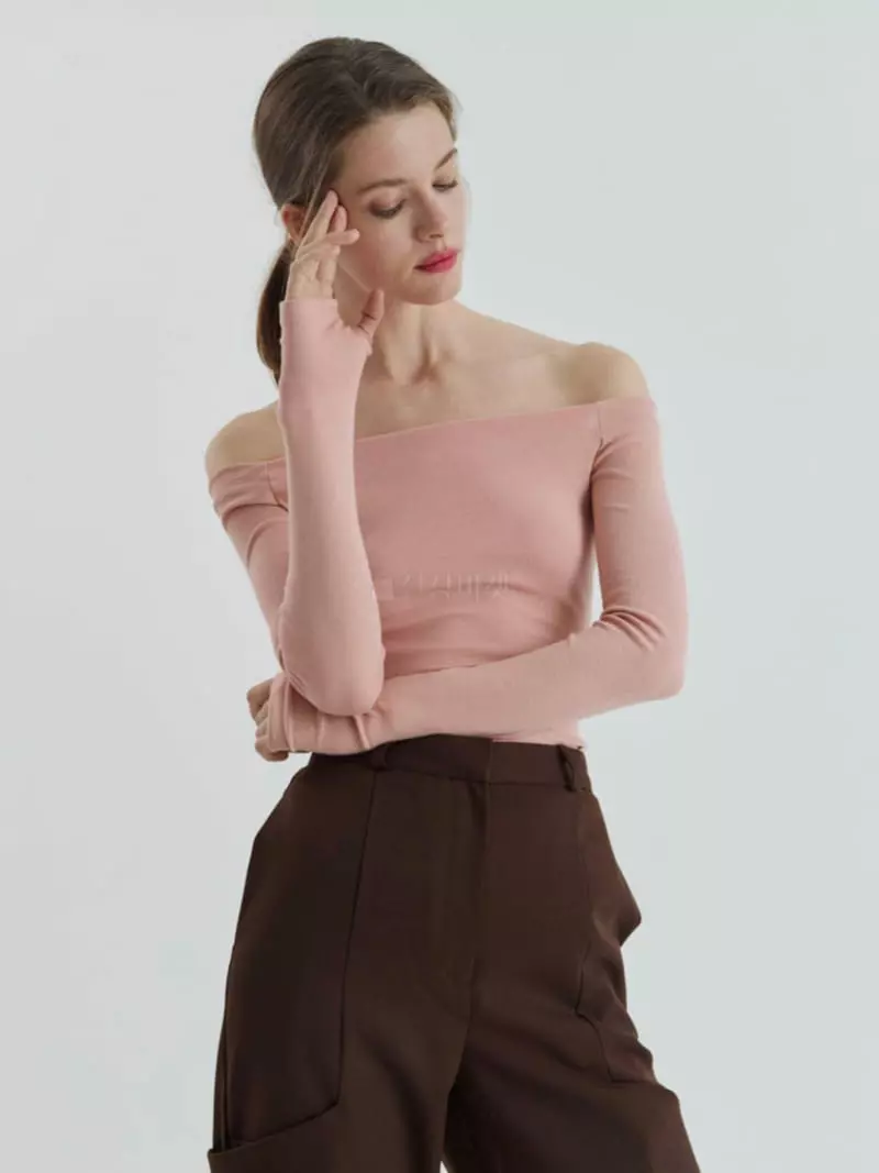 Dailyjud - Korean Women Fashion - #momslook - Off Shoulder Tee - 3