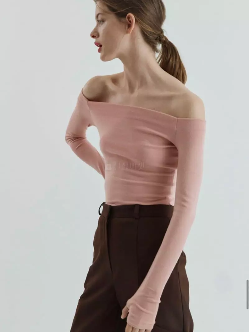 Dailyjud - Korean Women Fashion - #momslook - Off Shoulder Tee - 5