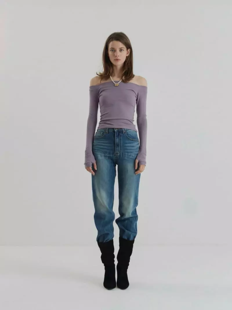 Dailyjud - Korean Women Fashion - #momslook - Off Shoulder Tee - 9