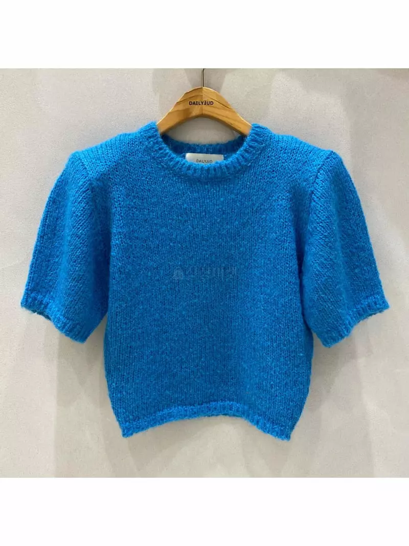 Dailyjud - Korean Women Fashion - #womensfashion - Alpaca Pad Knit Tee