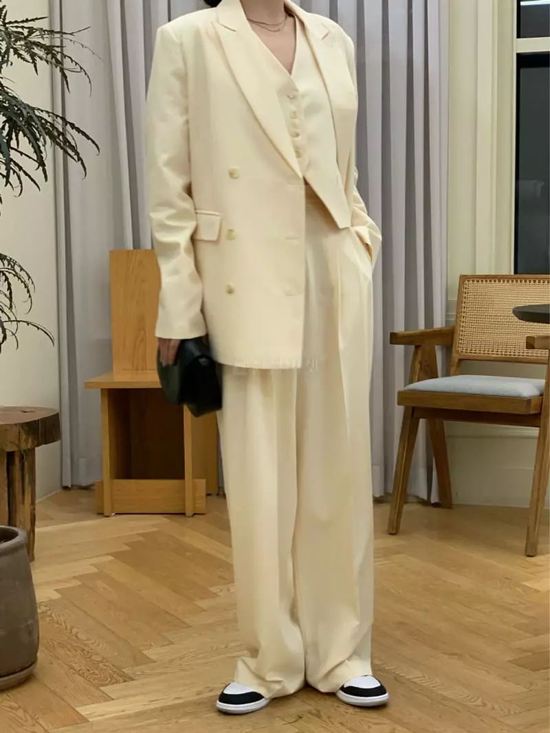Daisy - Korean Women Fashion - #momslook - Hug Double Jacket - 12
