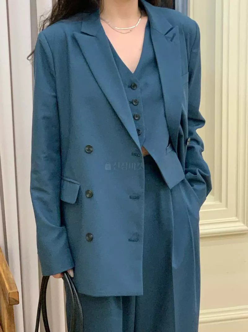 Daisy - Korean Women Fashion - #momslook - Hug Double Jacket - 8