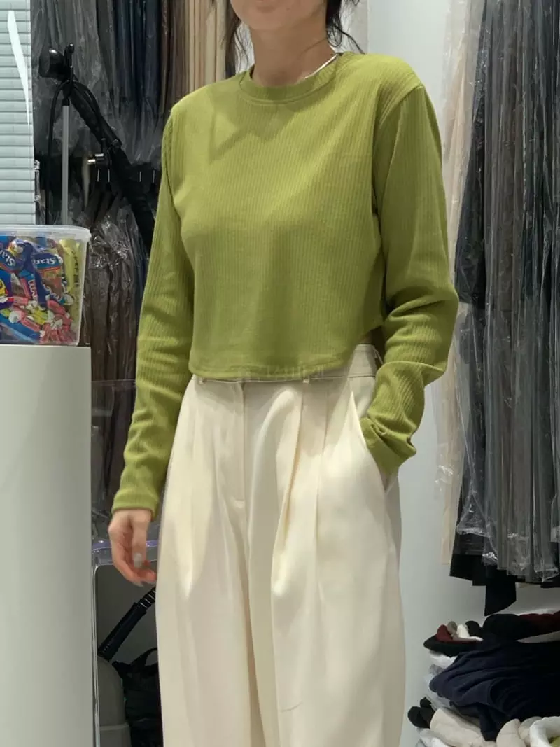 Daisy - Korean Women Fashion - #momslook - Momo Crop Tee - 2