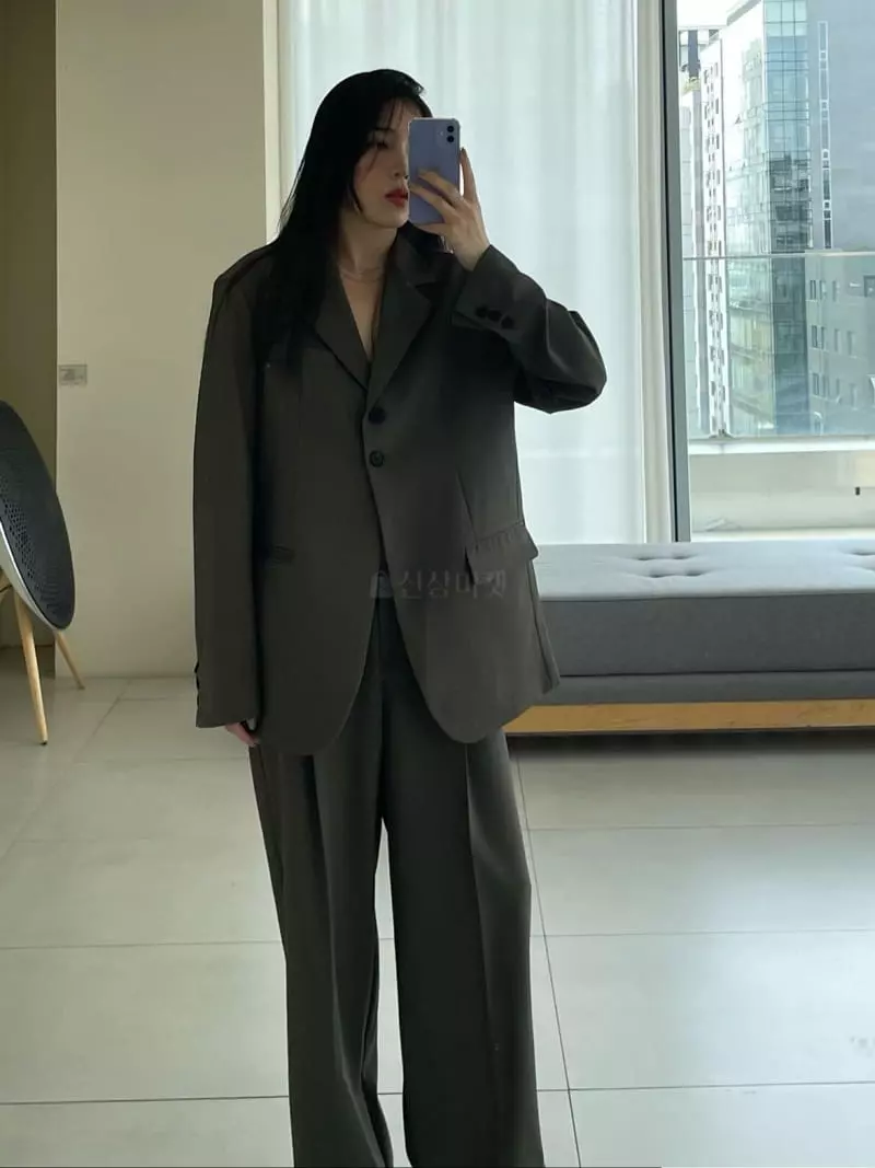 Daisy - Korean Women Fashion - #momslook - Lui Jacket - 10
