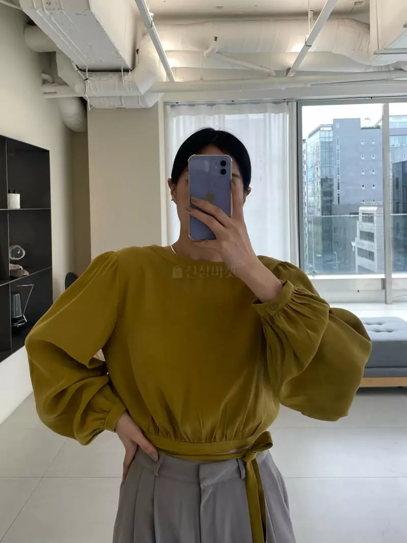Daisy - Korean Women Fashion - #momslook - Roel Blouse - 8