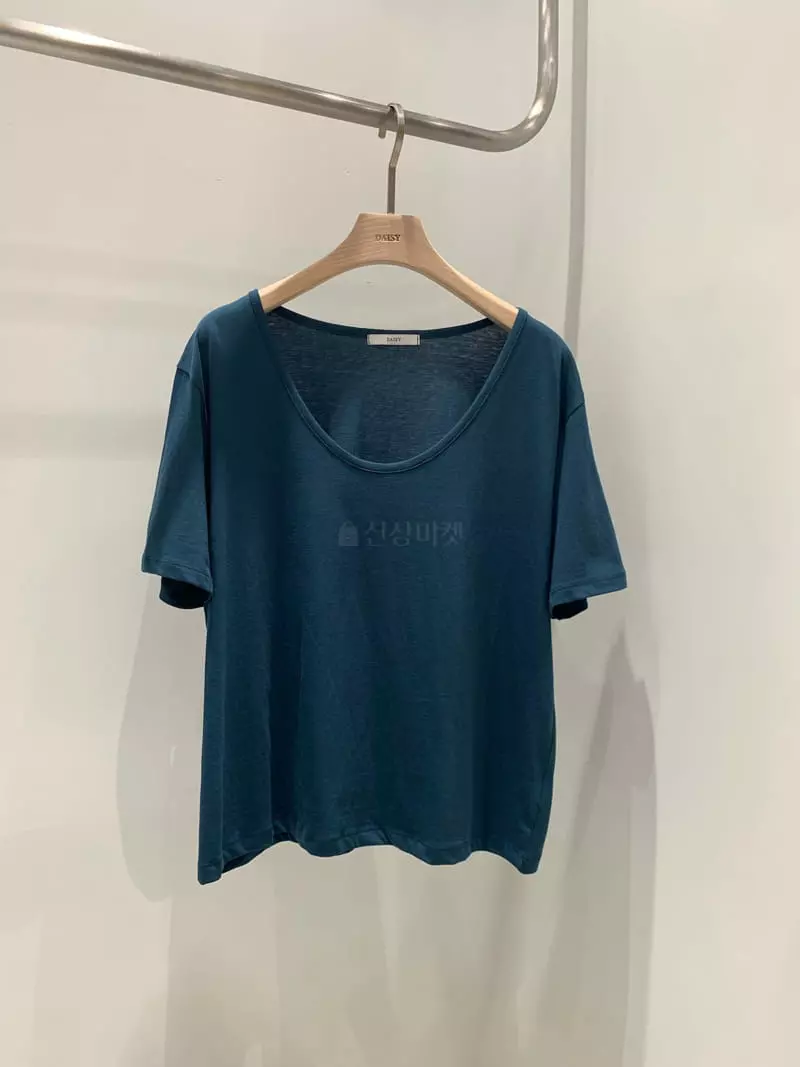 Daisy - Korean Women Fashion - #shopsmall - Single U Neck Tee - 8