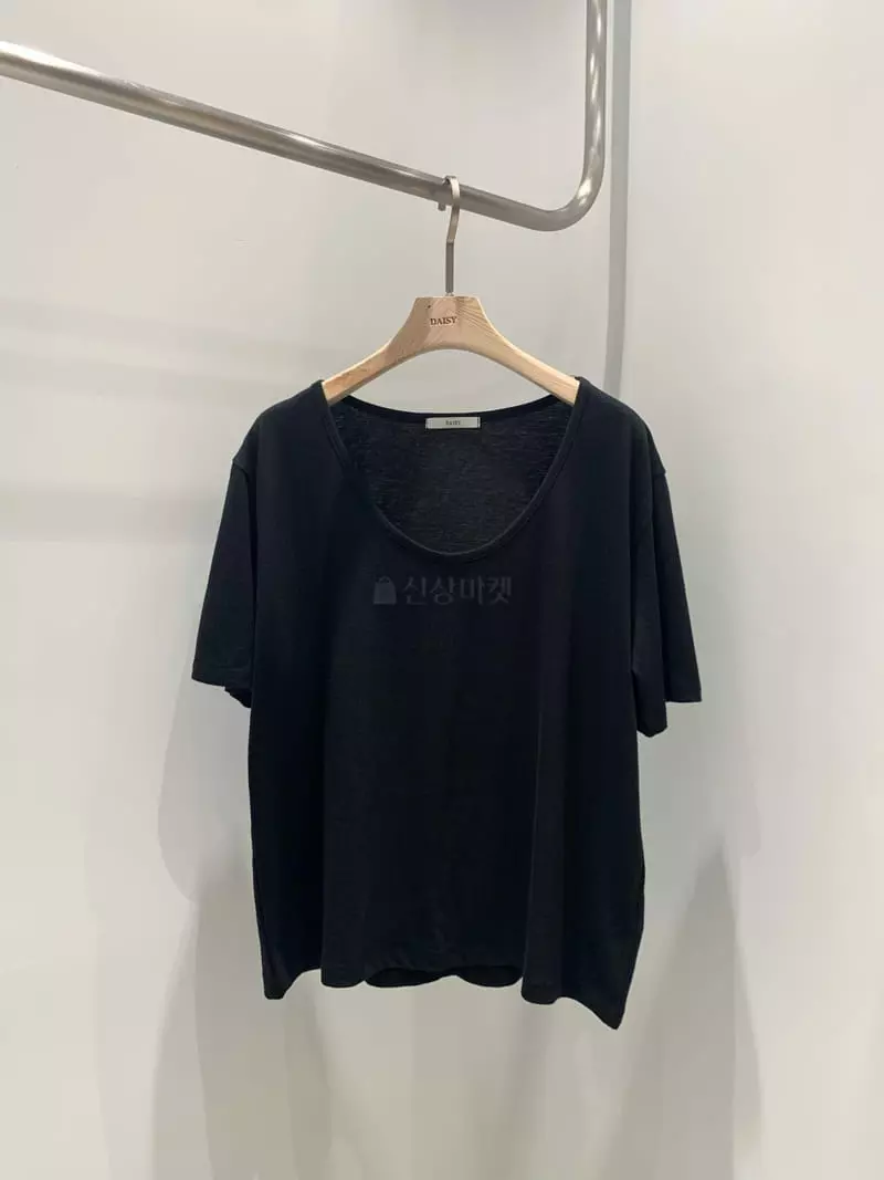 Daisy - Korean Women Fashion - #thatsdarling - Single U Neck Tee - 9