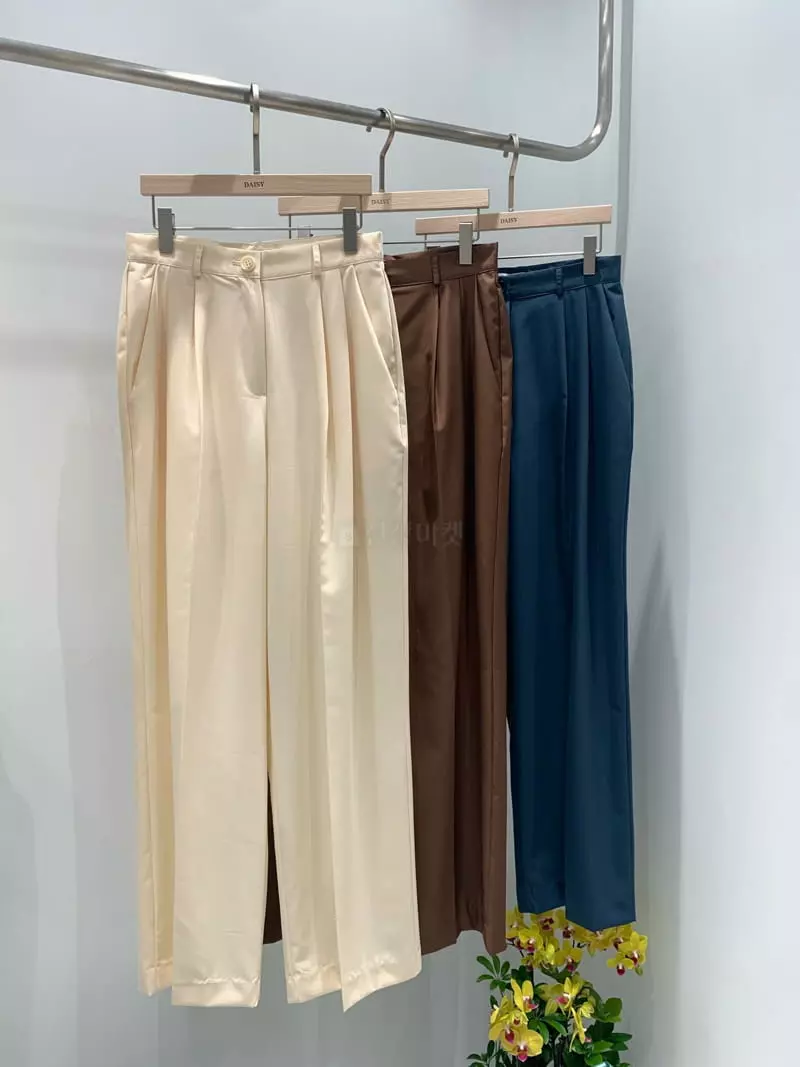 Daisy - Korean Women Fashion - #womensfashion - Hug Pants - 6