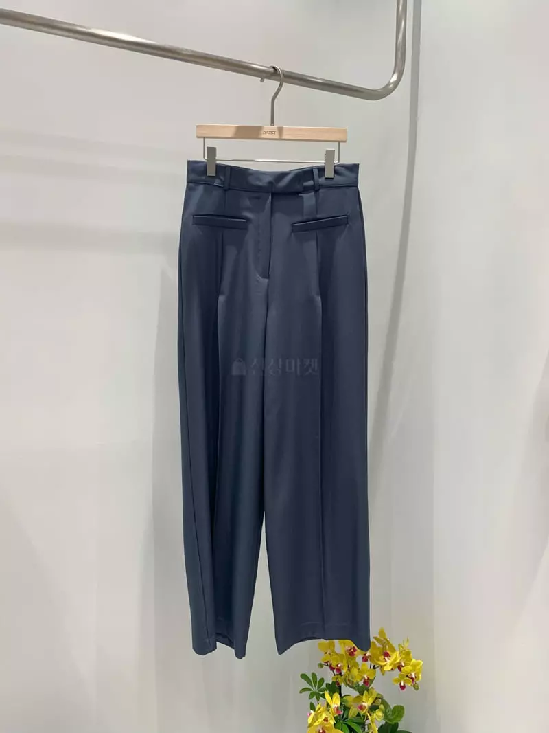 Daisy - Korean Women Fashion - #momslook - Lui Pants - 4