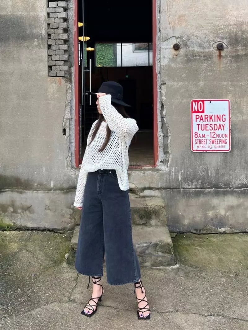 Dayday - Korean Women Fashion - #momslook - Wide Black Pants