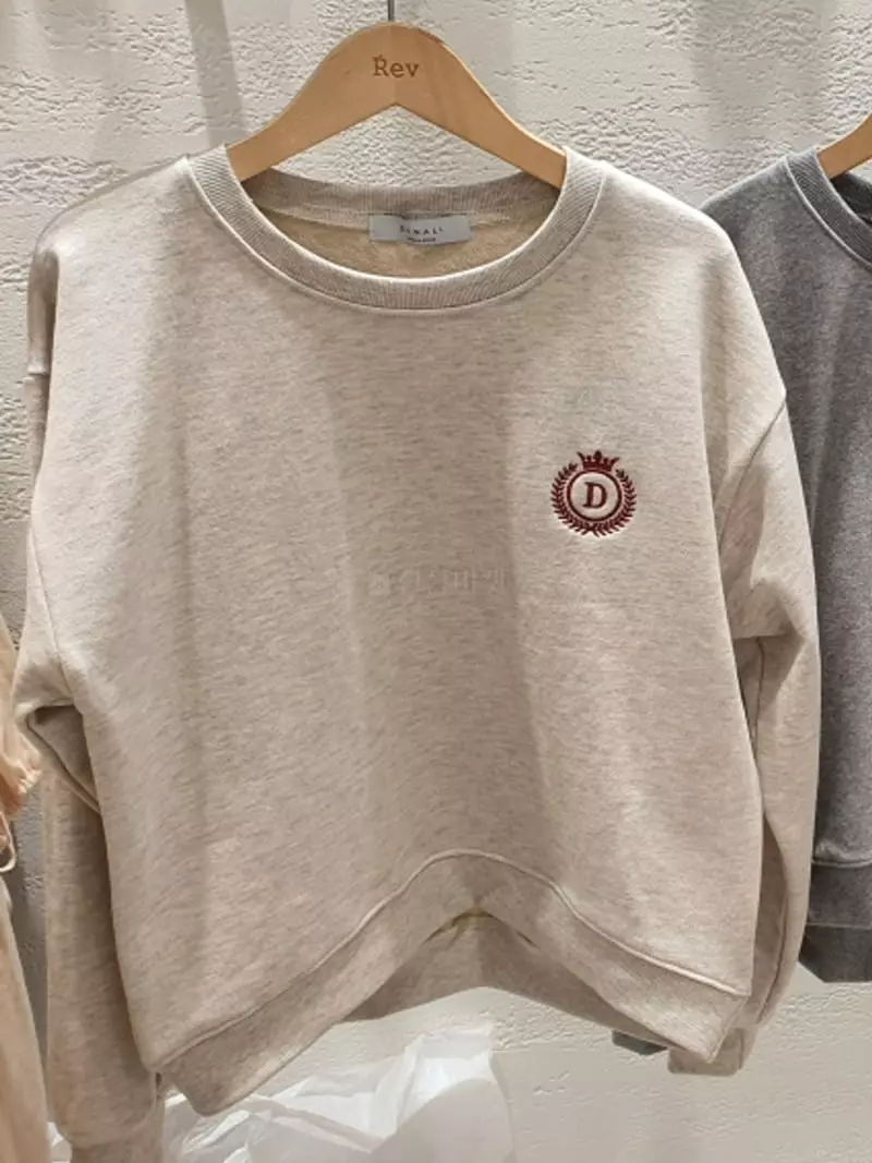 Denali - Korean Women Fashion - #momslook - D Embrodiery Sweatshirt - 11