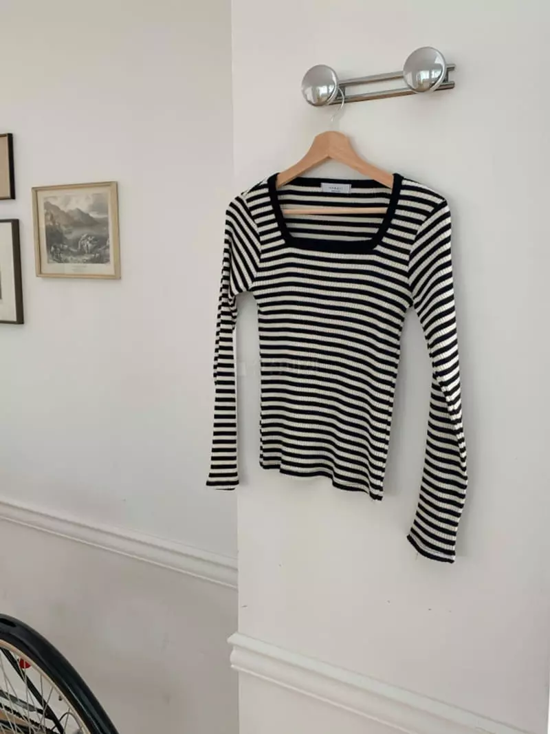 Denali - Korean Women Fashion - #momslook - Blanc Tee - 11