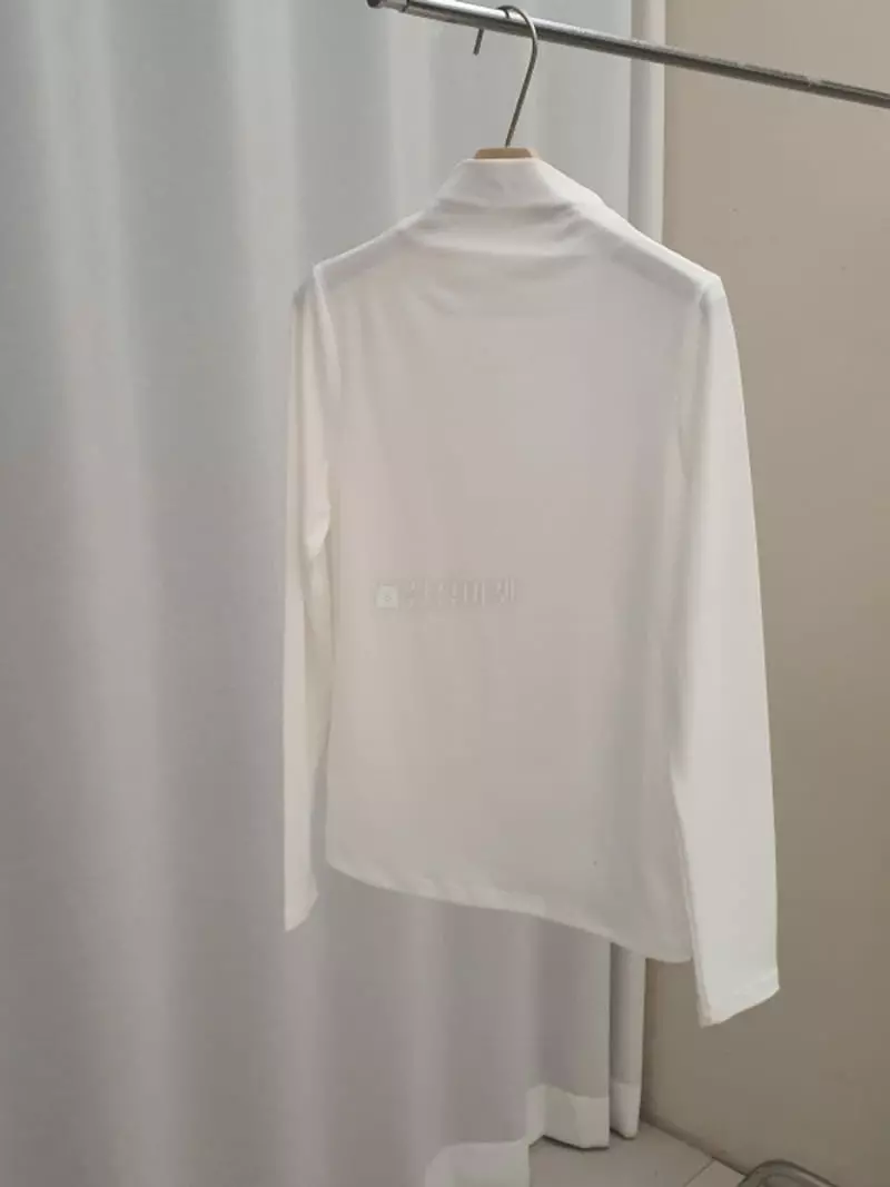 Denali - Korean Women Fashion - #romanticstyle - Turtleneck Tee - 3