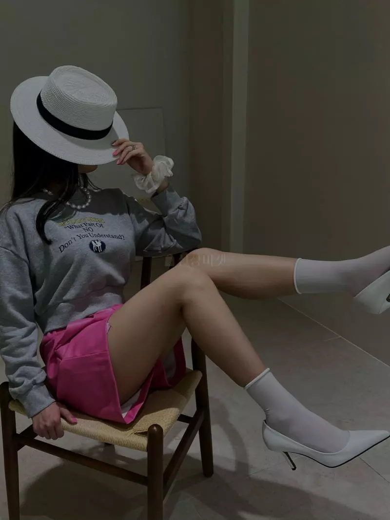 Douze - Korean Women Fashion - #momslook - Gdog Sweatshirt - 5