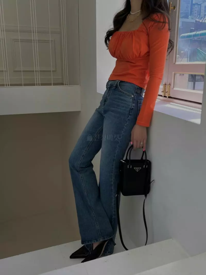 Douze - Korean Women Fashion - #momslook - Pop Up Shirring Tee - 3