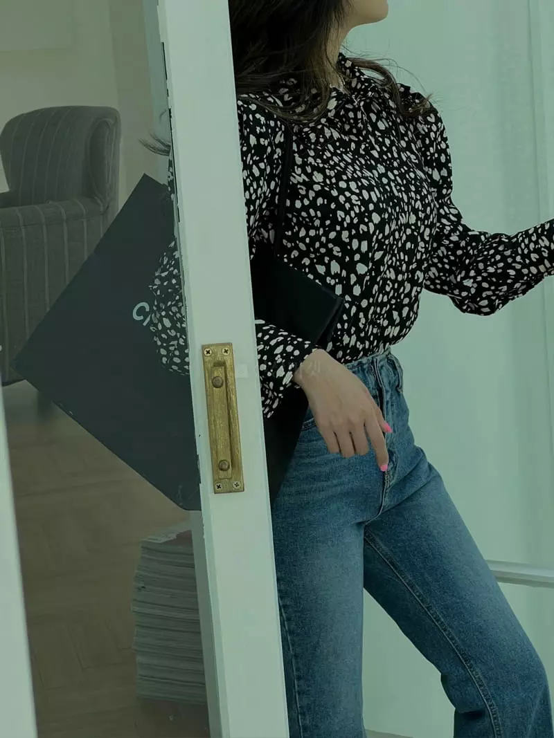 Douze - Korean Women Fashion - #romanticstyle - Shirring Blouse - 6