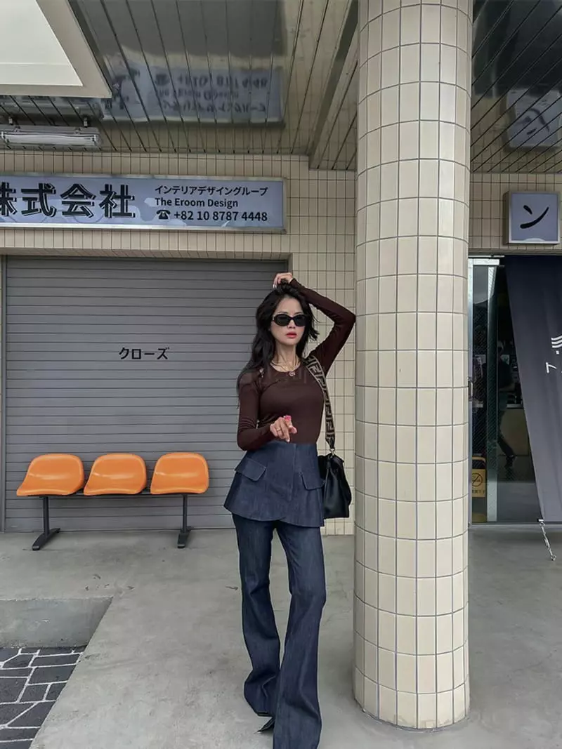 Douze - Korean Women Fashion - #womensfashion - Santa Monica Tee - 10
