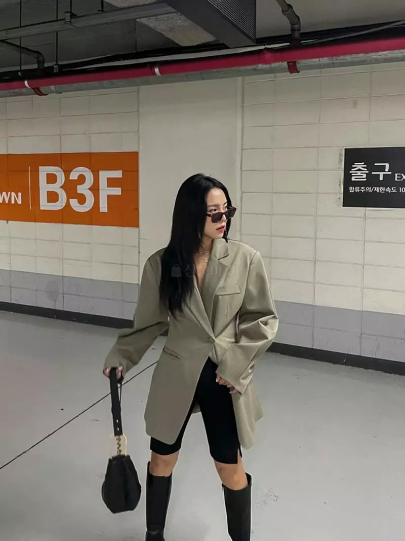 Douze - Korean Women Fashion - #womensfashion - Line Jacket - 5