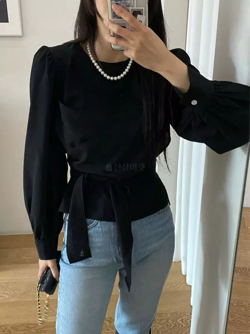 Duplo - Korean Women Fashion - #momslook - Puff Wrap Blouse - 3