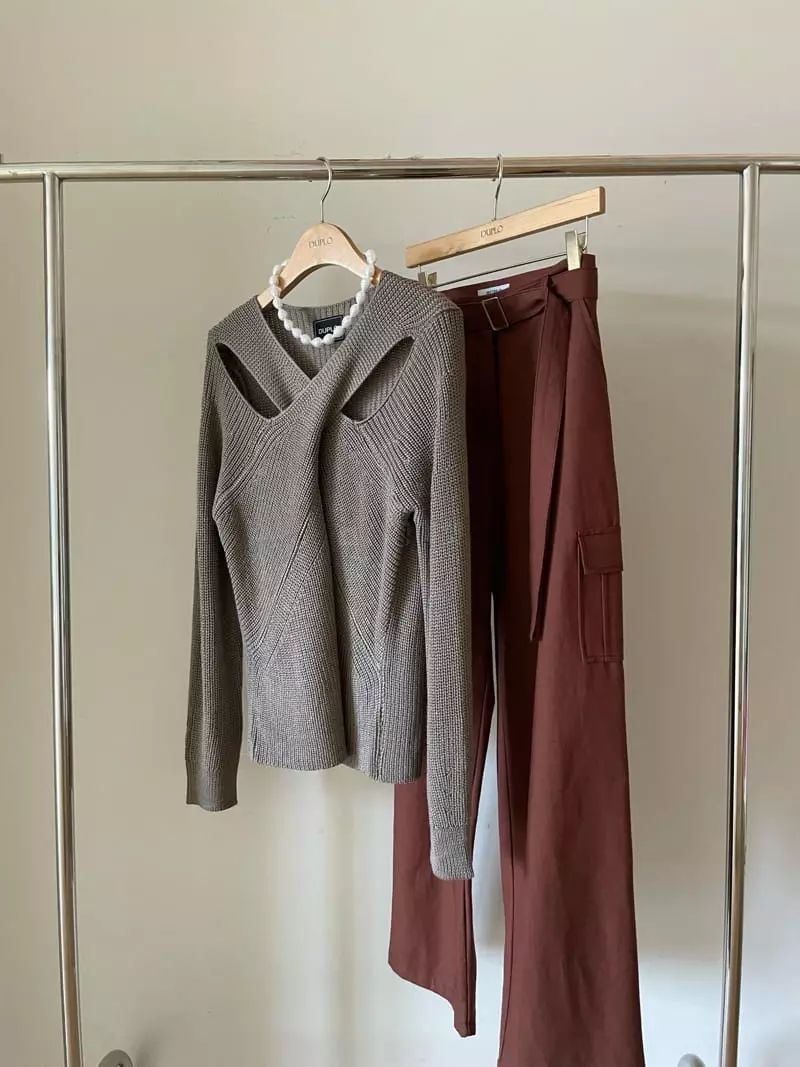 Duplo - Korean Women Fashion - #momslook - Slit Knit Tee - 2