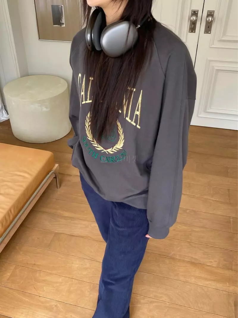 Duplo - Korean Women Fashion - #restrostyle - California Sweatshirt - 6