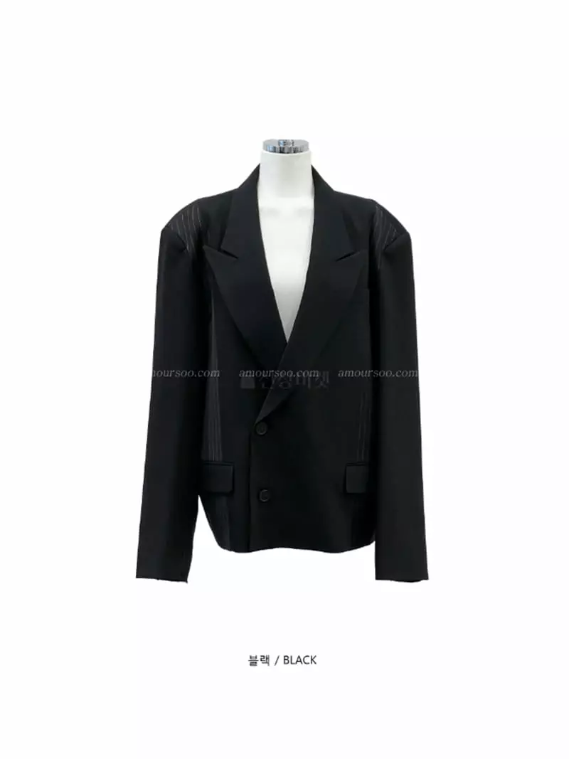 Earn - Korean Women Fashion - #momslook - Stripes Crop Deggi Jacket - 8
