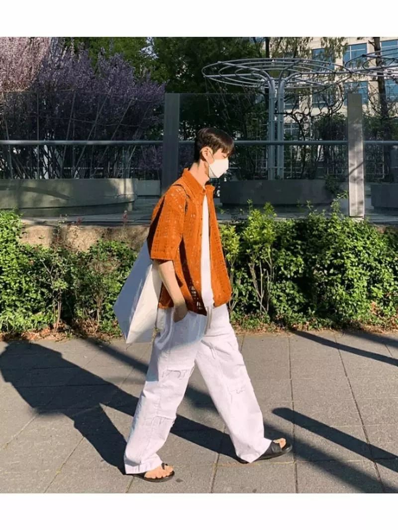 Earn - Korean Women Fashion - #momslook - Knee Wide Pants - 12