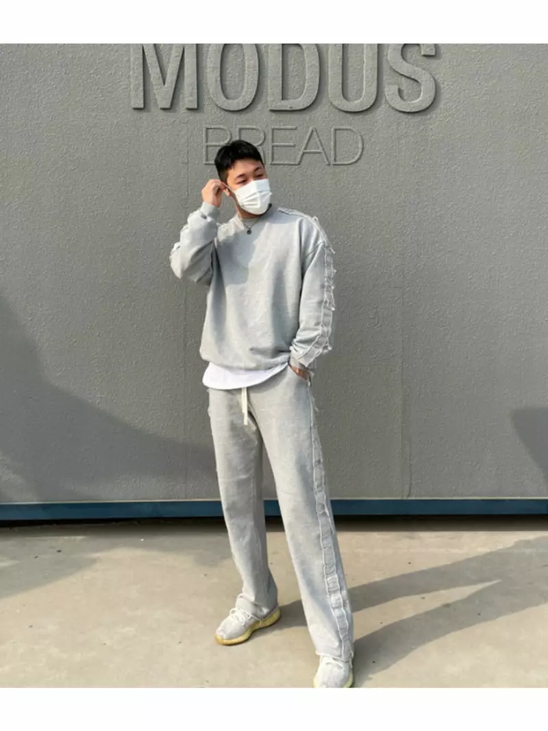 Earn - Korean Women Fashion - #vintageinspired - Tape Sweatshirt Set - 2
