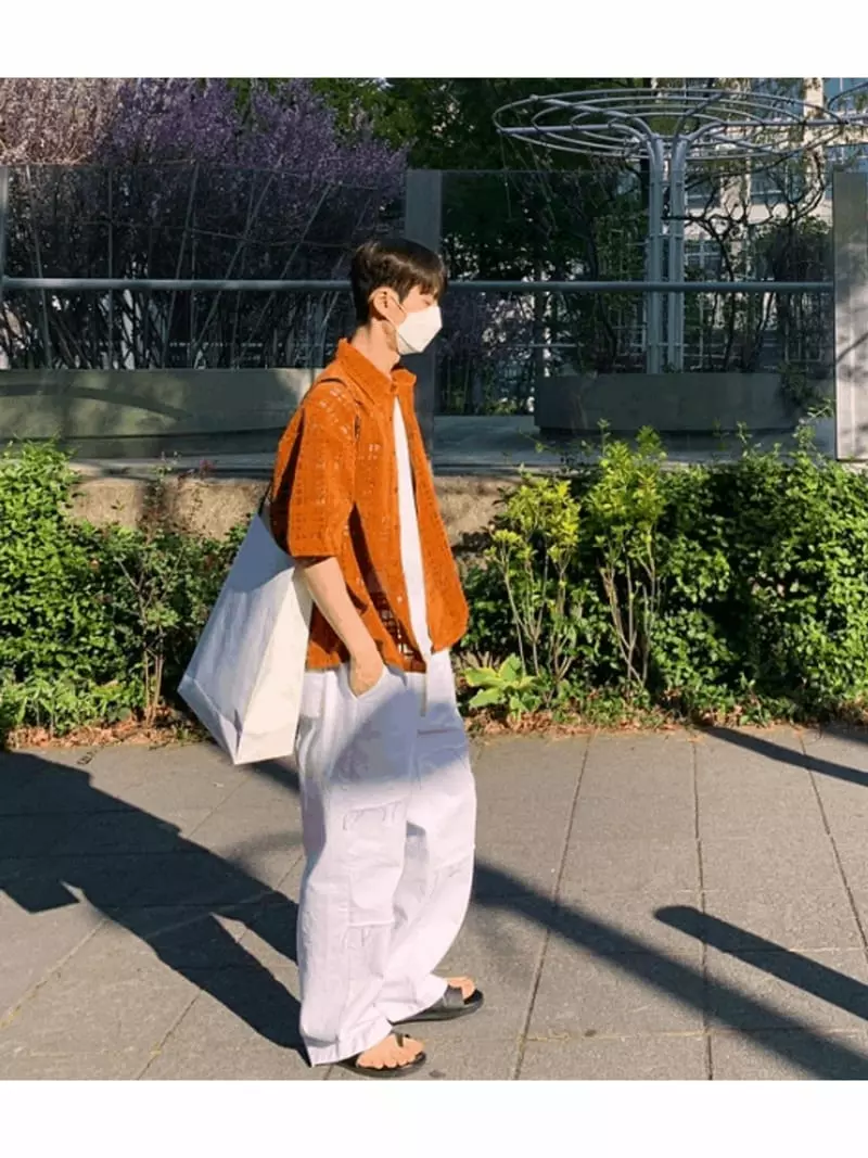 Earn - Korean Women Fashion - #womensfashion - Knee Wide Pants - 11