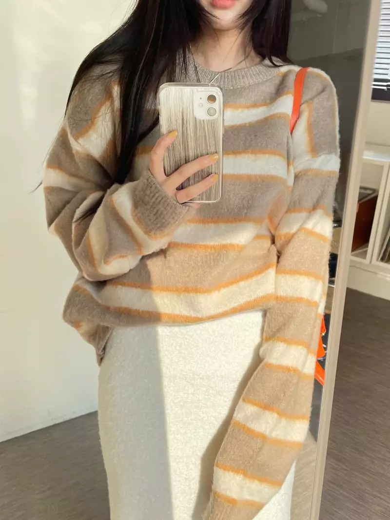 Egg Is - Korean Women Fashion - #momslook - Recode Knit Tee - 3