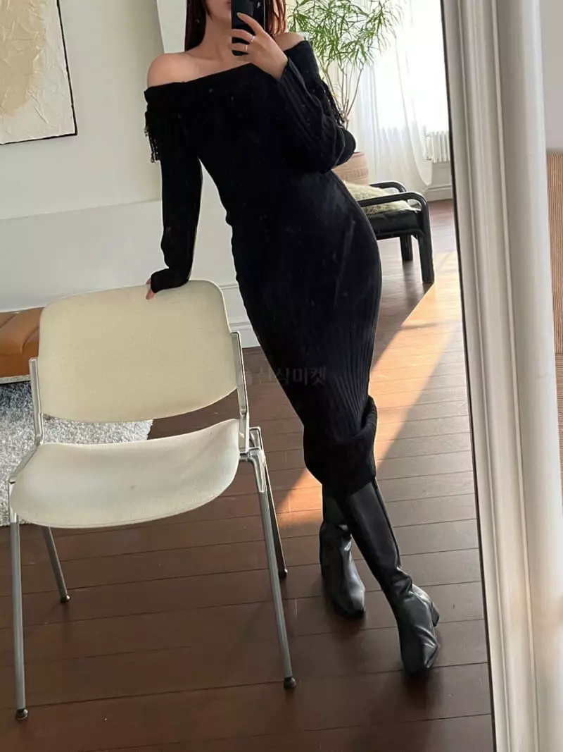 Egg Is - Korean Women Fashion - #thatsdarling - Turnning Fringe Knit One-piece - 6