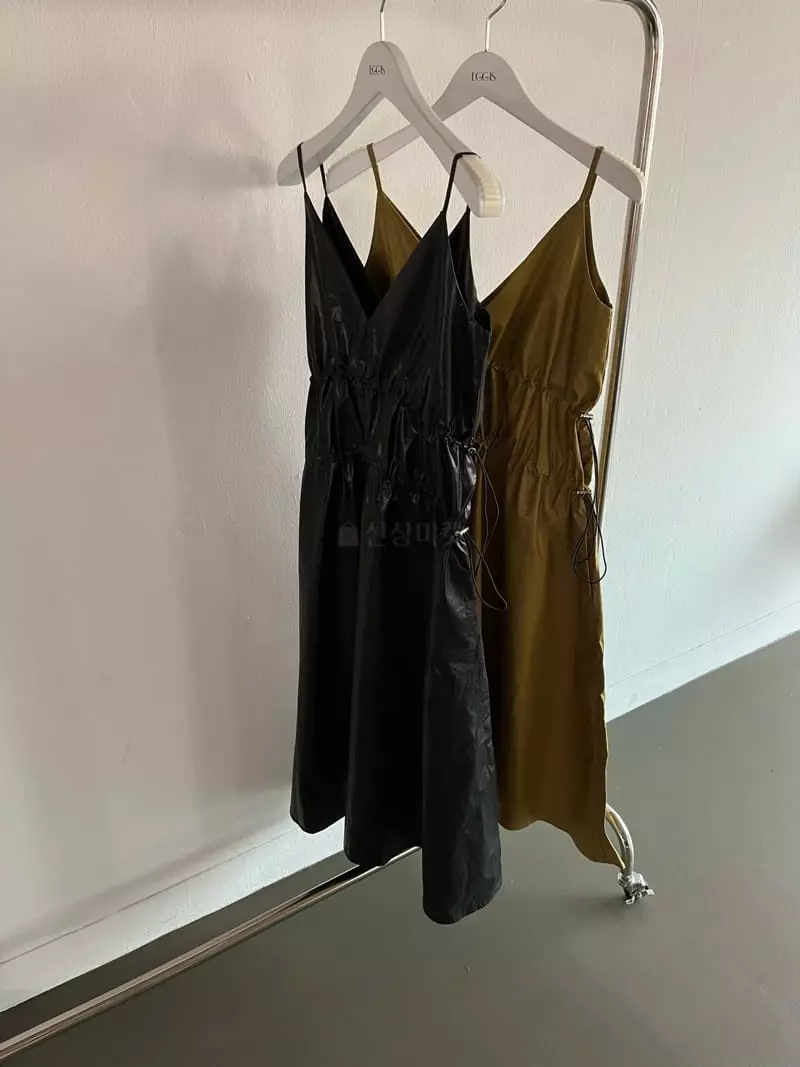 Egg Is - Korean Women Fashion - #thatsdarling - Coating One-piece - 3